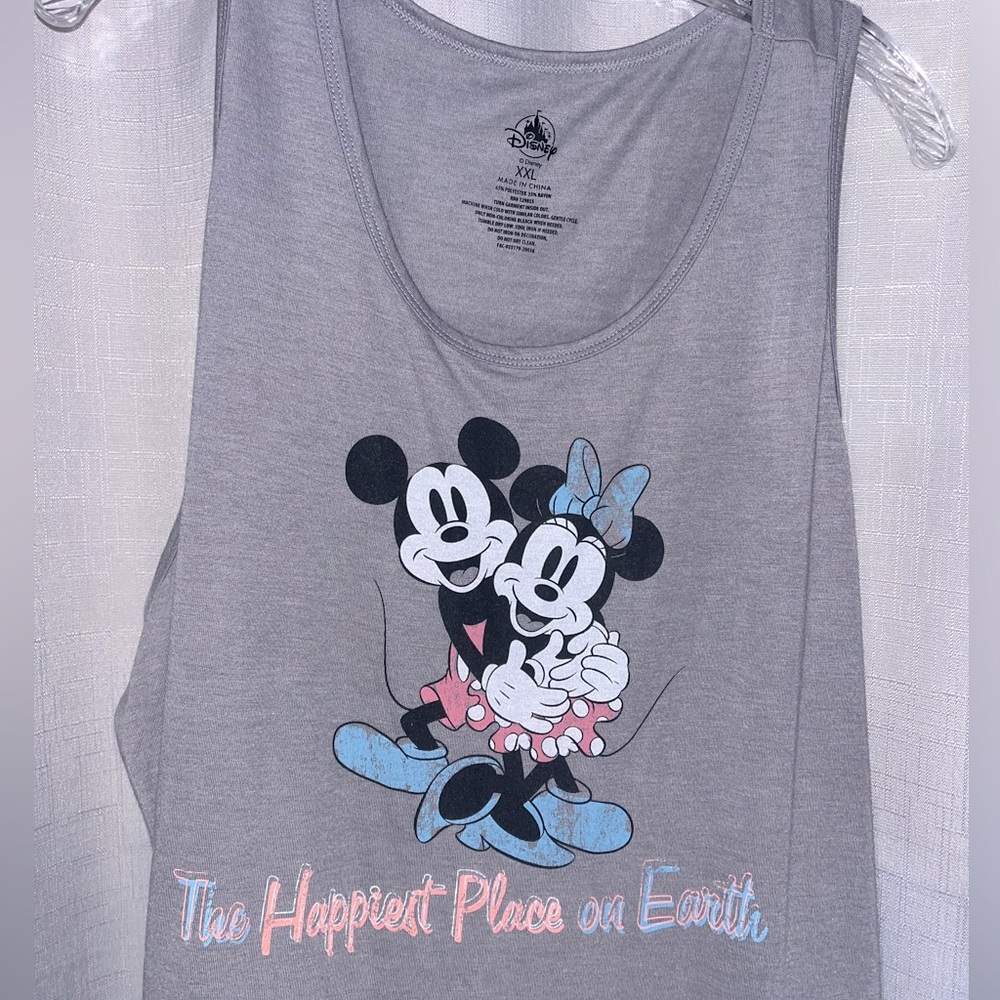 Women’s Disney Parks “Happiest Place on Earth” tank XXL